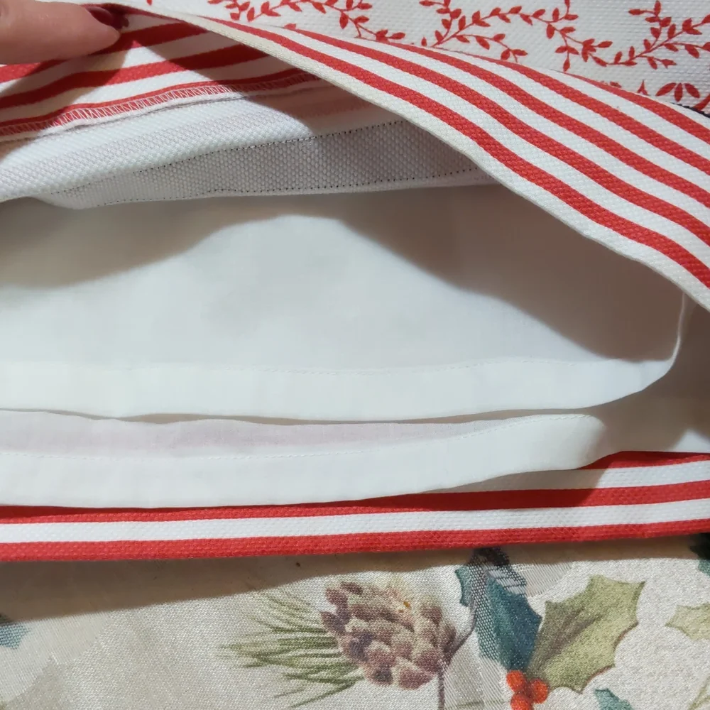 Ann Taylor loft Red floral skirt